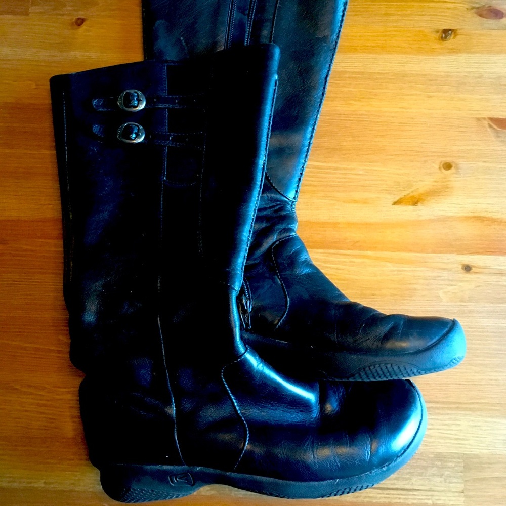 Keen bern baby bern boots, black leather 9.5